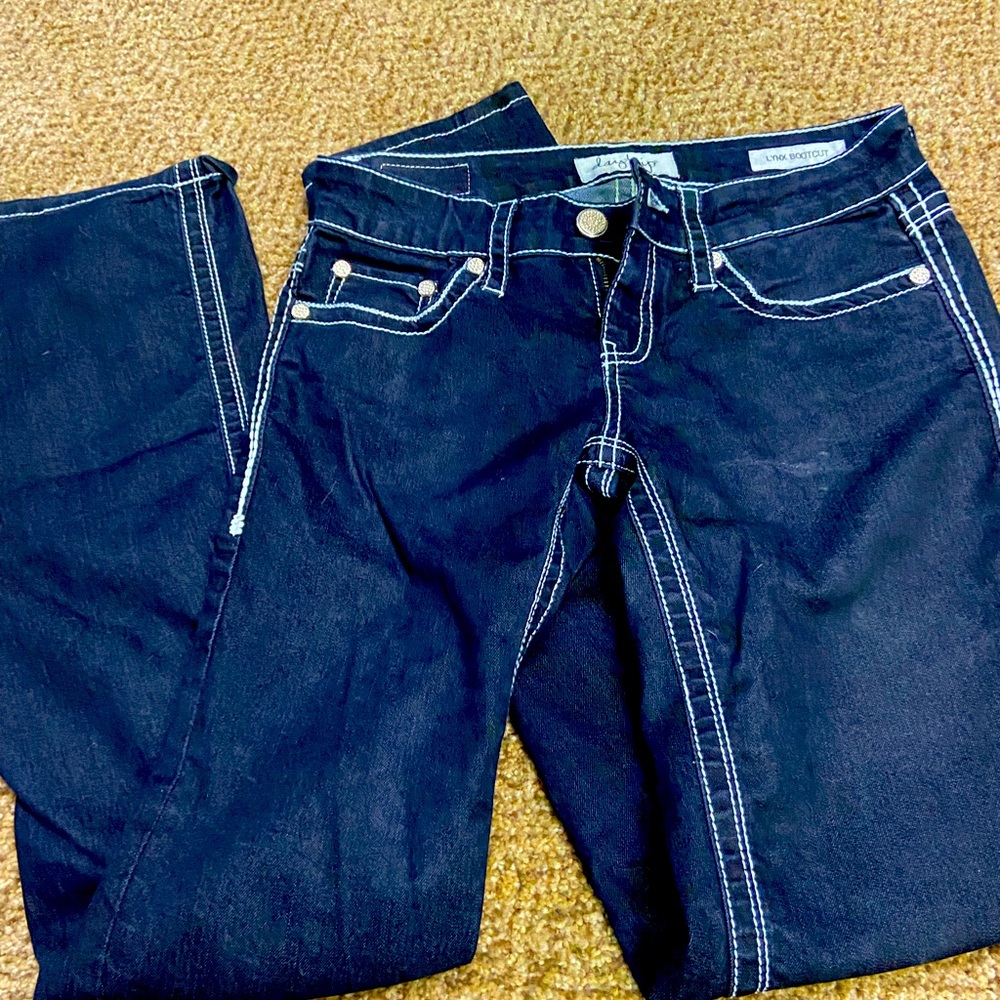 Purchased from Buckle. Excellent condition hardly worn - day trip - bootcut